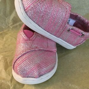 Pink Glitter infant Toms
